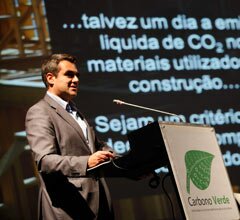 Especialistas debateram desafio do combate às alterações climáticas