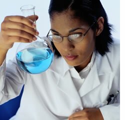 50 mil euros para apoiar mulheres cientistas africanas