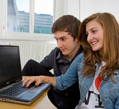 Maioria dos jovens deixa a segurança na Internet para segundo plano