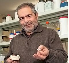 Coroas dentárias da Universidade de Aveiro querem revolucionar o mercado